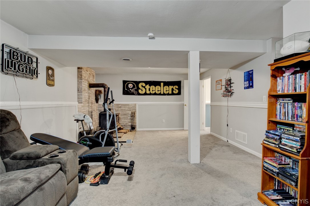 8279 Swallow Path Clay, NY 13090 - Photo 29 of 36