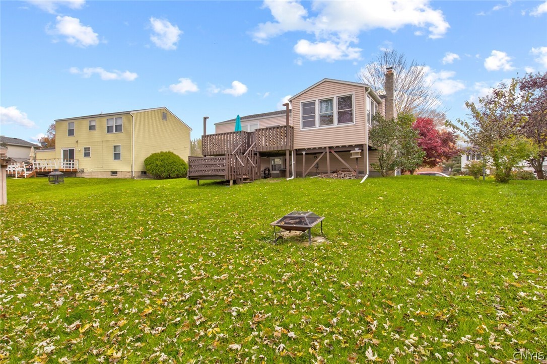 8279 Swallow Path Clay, NY 13090 - Photo 33 of 36