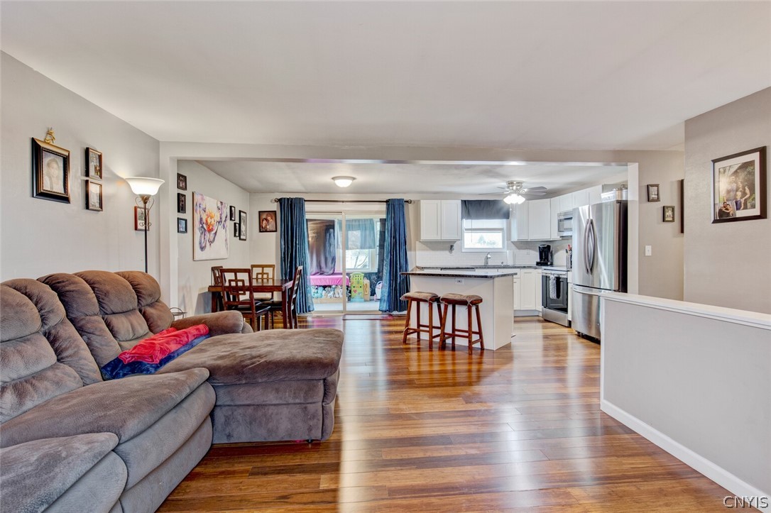 8279 Swallow Path Clay, NY 13090 - Photo 7 of 36