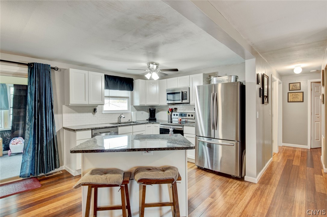 8279 Swallow Path Clay, NY 13090 - Photo 10 of 36