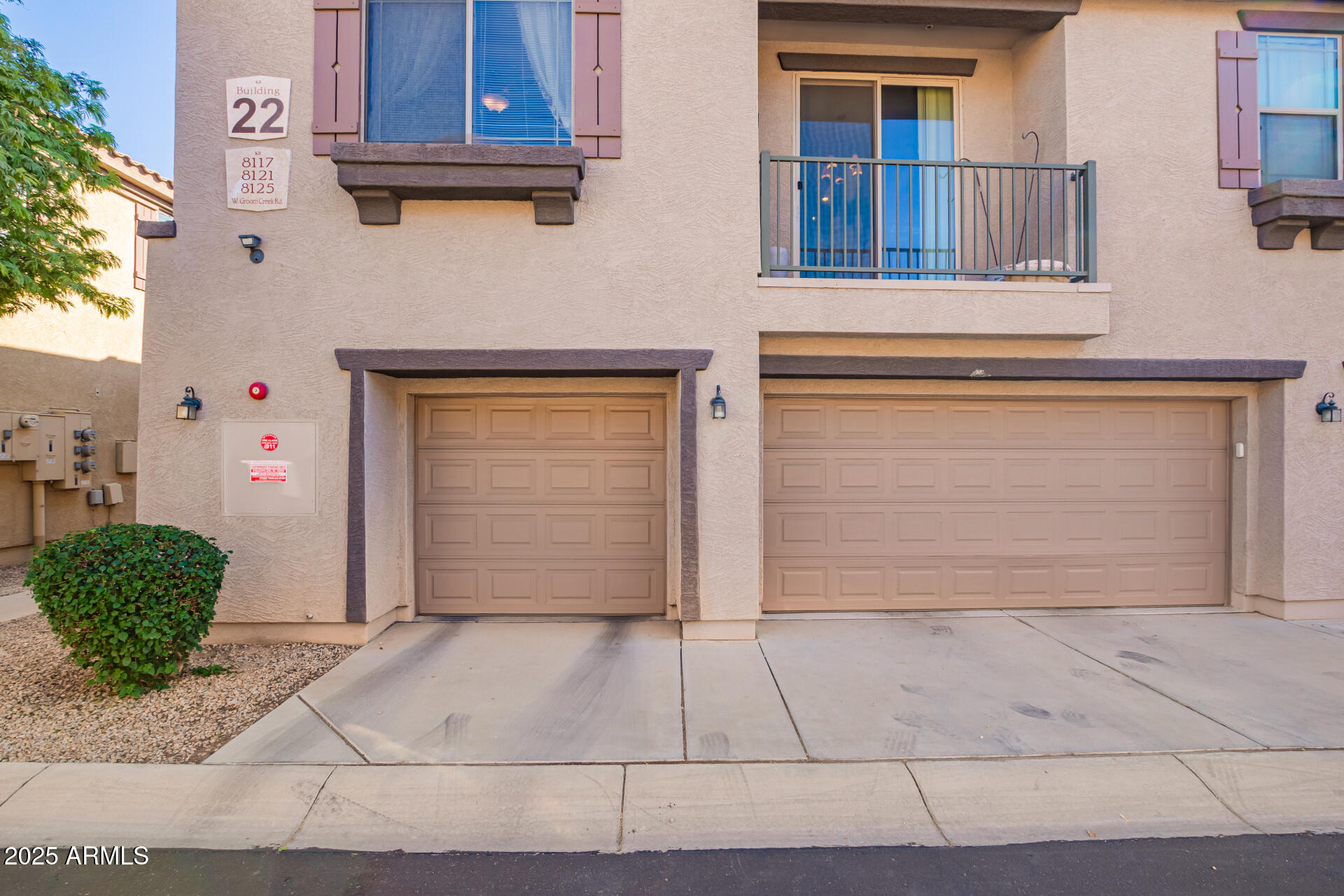 8117 West Groom Creek Road Phoenix, AZ 85043 - Photo 26 of 33 a view of entrance front of house