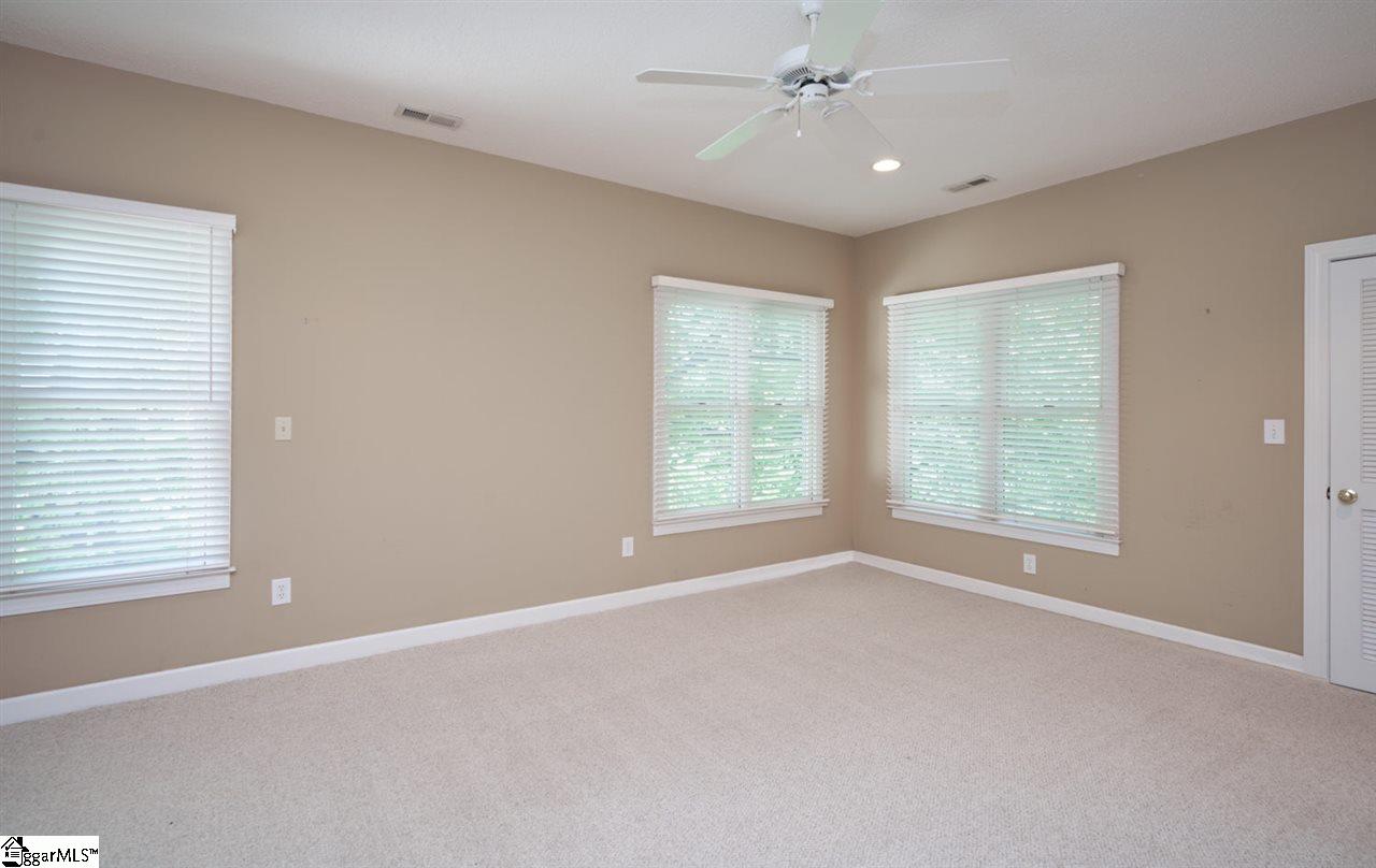 113 Raptor Way Landrum, SC 29356 - Photo 14 of 33
