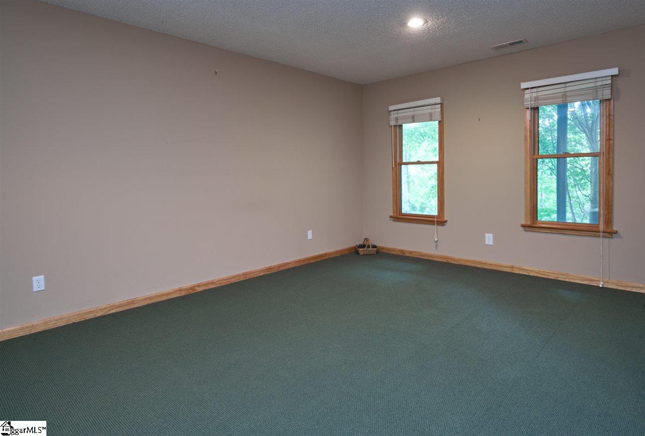 113 Raptor Way Landrum, SC 29356 - Photo 21 of 33