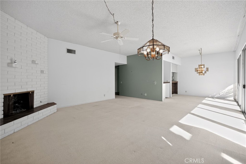 76695 Roadrunner Drive Indian Wells, CA 92210 - Photo 6 of 29 a very nice looking room with a bed and a flat screen tv