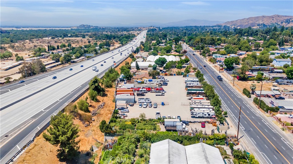 10404 Foothill Boulevard Sylmar, CA 91342 - Photo 26 of 29 a view of city and mountain