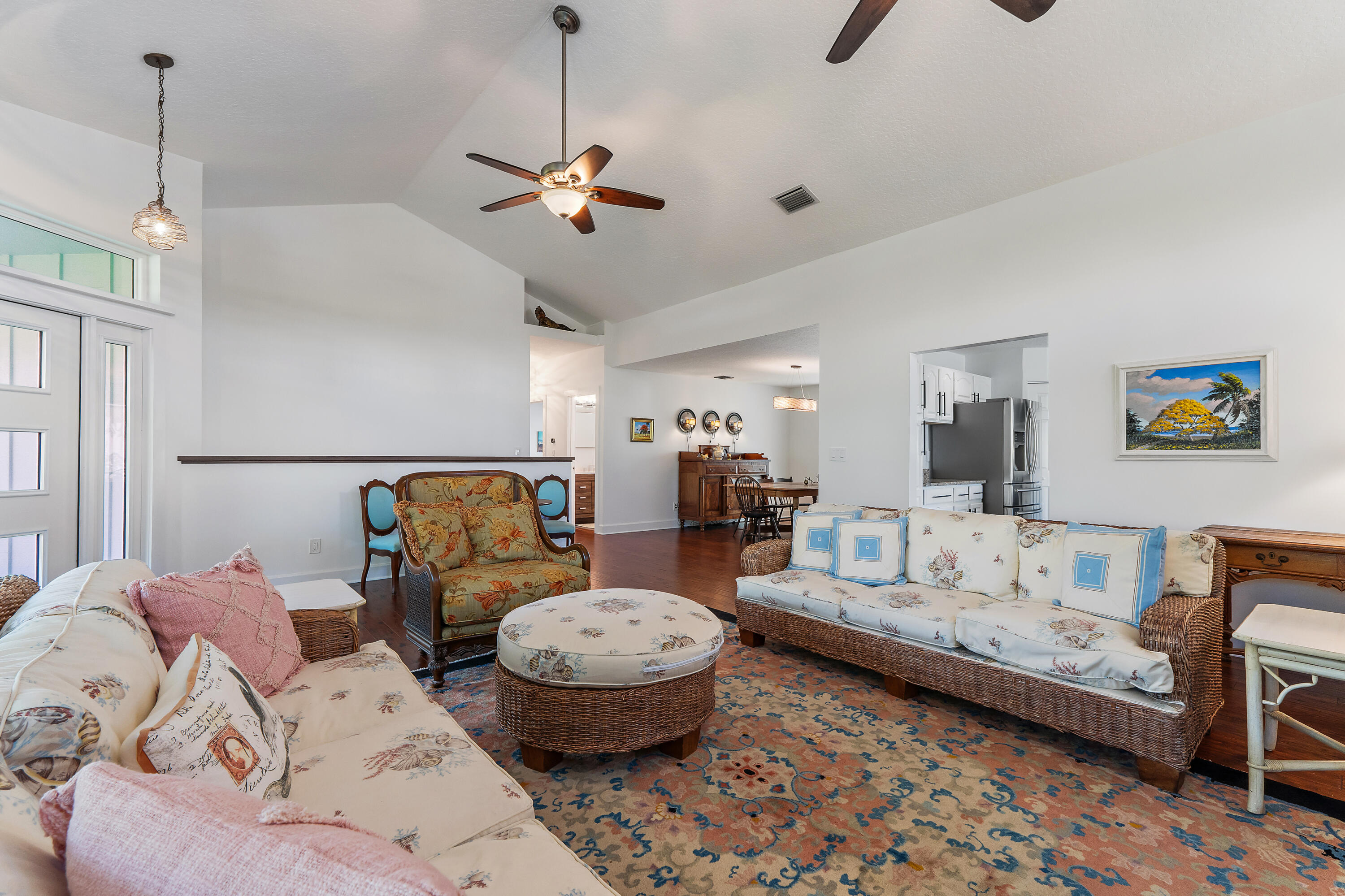 3463 Canal Court Jupiter, FL 33469 - Photo 14 of 62 Living Room