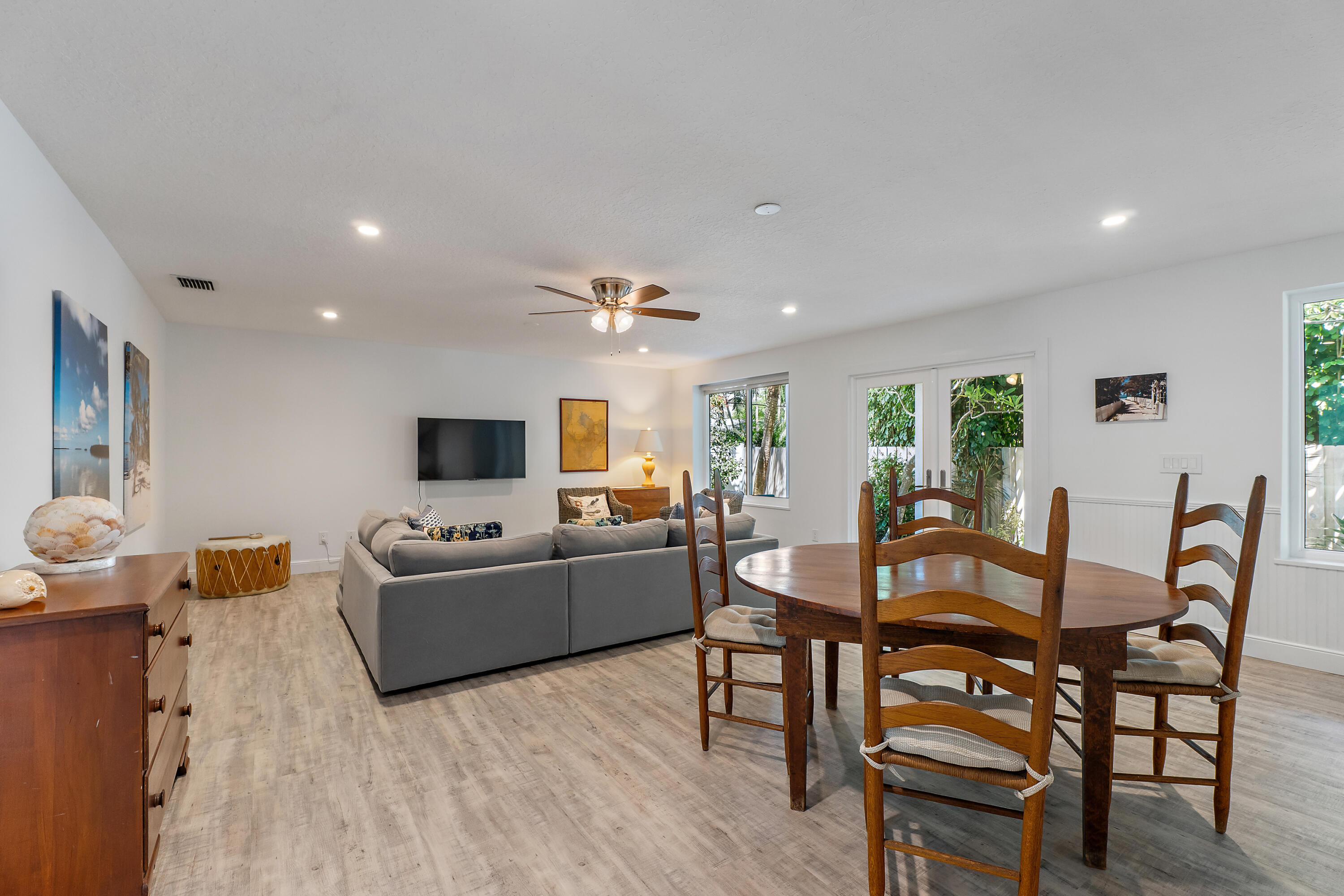 3463 Canal Court Jupiter, FL 33469 - Photo 41 of 62 Living Area 1st Floor