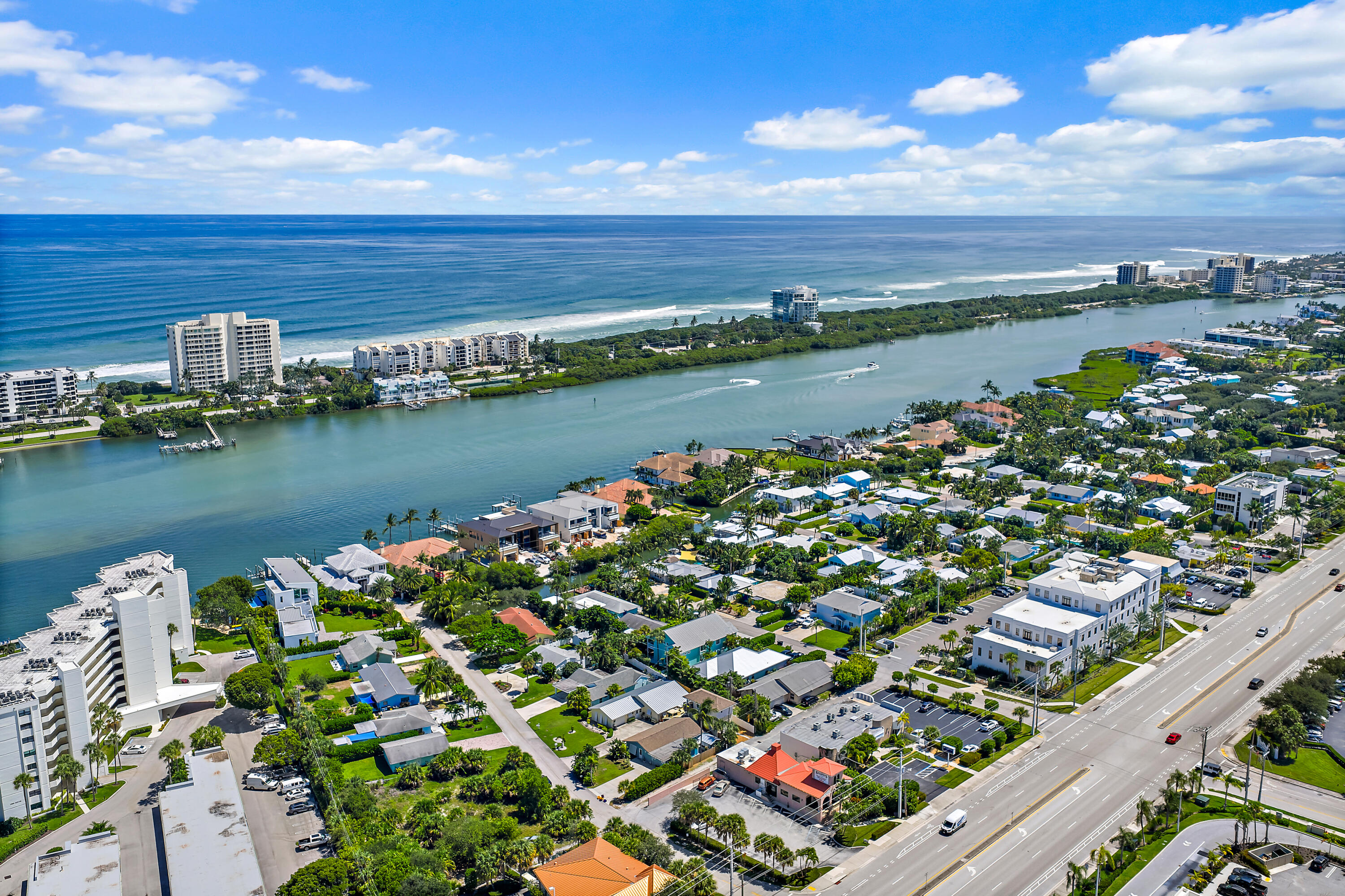 3463 Canal Court Jupiter, FL 33469 - Photo 50 of 62 014-3463CanalCourt-Jupiter-FL-33469-FULL