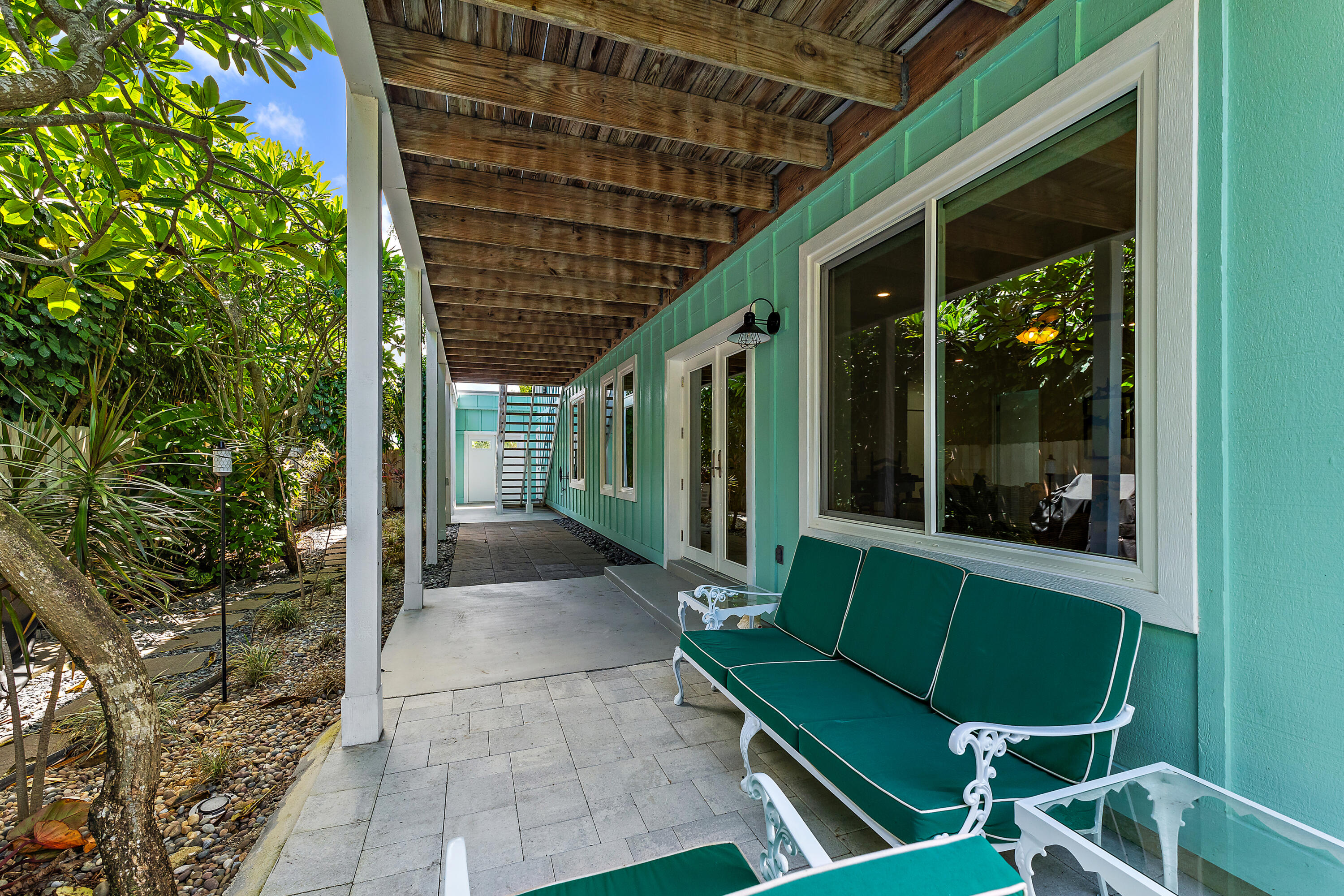 3463 Canal Court Jupiter, FL 33469 - Photo 53 of 62 030-3463CanalCourt-Jupiter-FL-33469-FULL