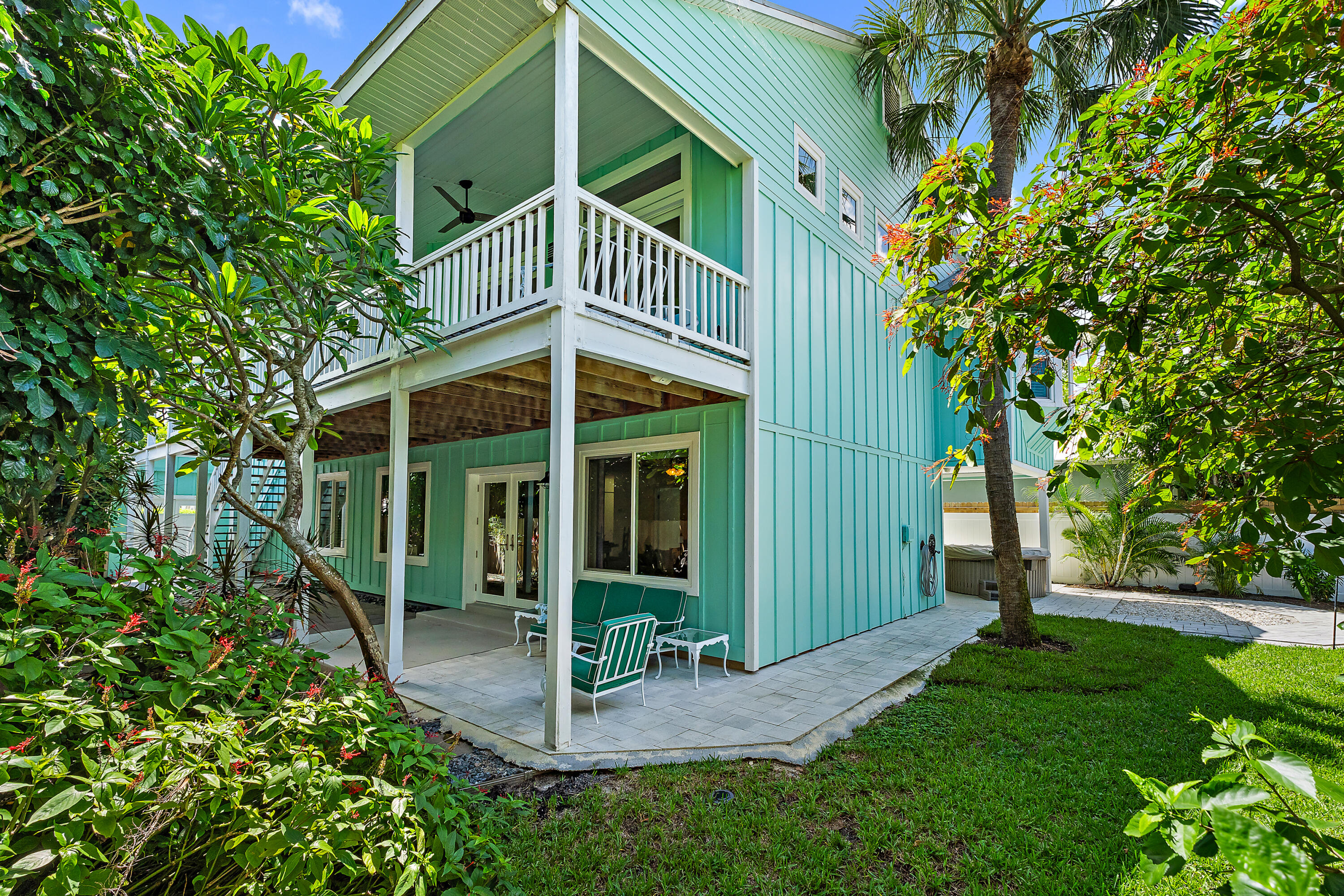 3463 Canal Court Jupiter, FL 33469 - Photo 54 of 62 Yard