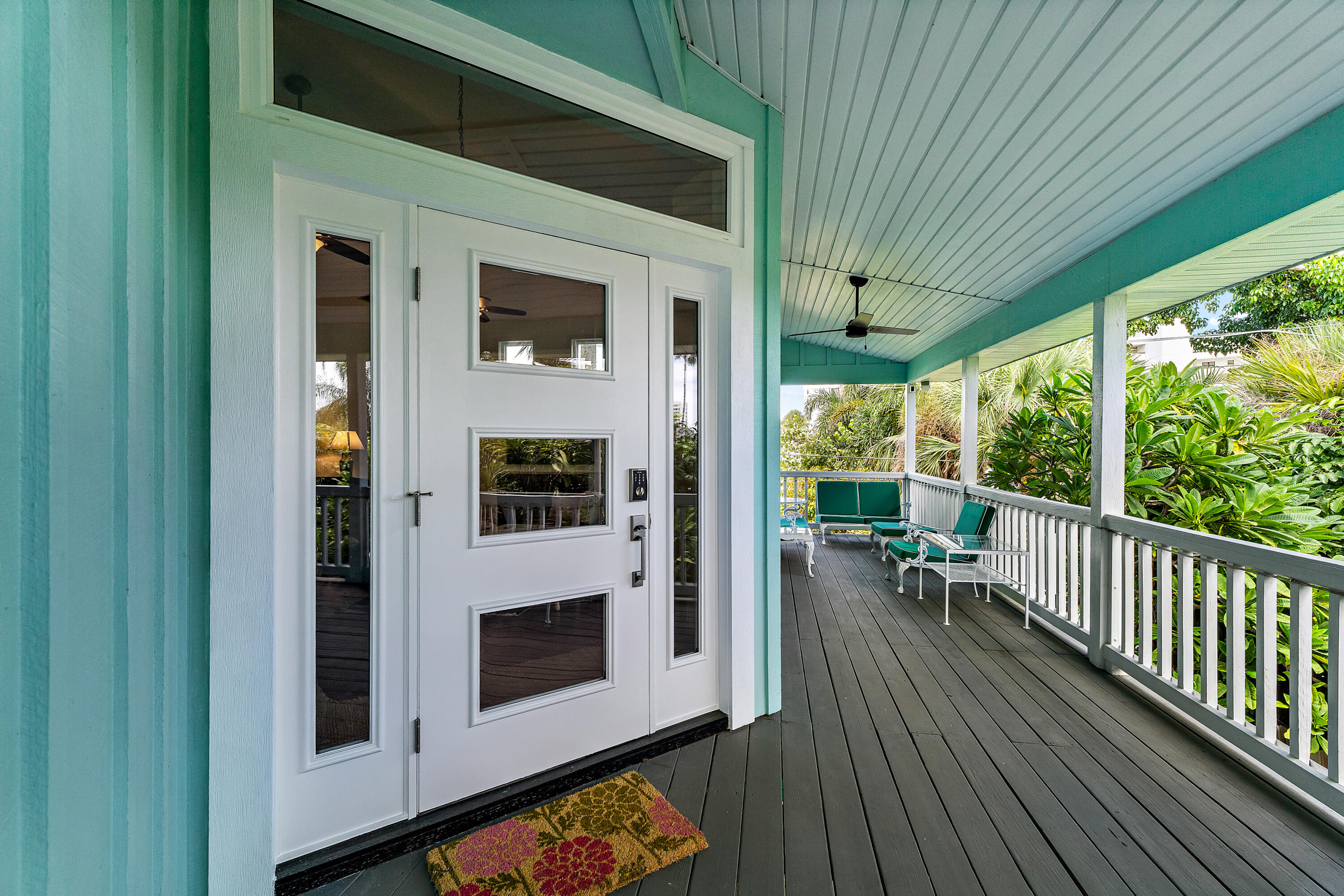 3463 Canal Court Jupiter, FL 33469 - Photo 8 of 62 Entry