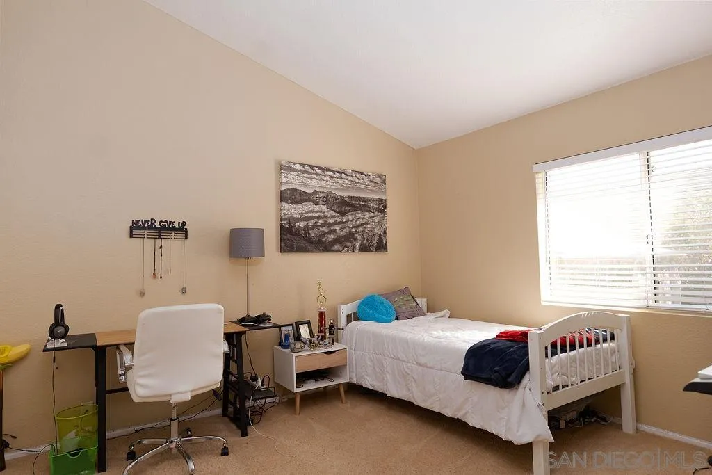 1126 Cottontail Road Vista, CA 92081 - Photo 10 of 18 Gallery Image 10