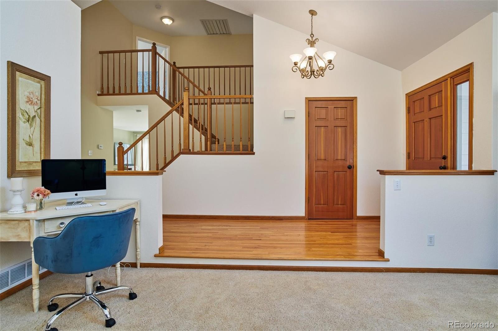 9997 Spring Hill Lane Highlands Ranch, CO 80129 - Photo 9 of 31 Gallery Image 9