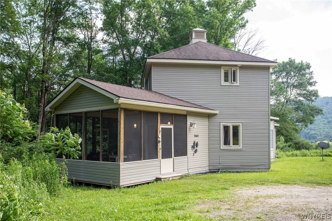 5464 Partridge Hill Road Great Valley, NY 14741 - Photo 3 of 48 Side view of house with creened in porch
