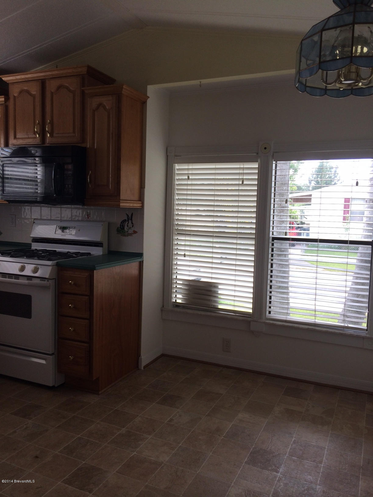 2529 Amberly Road Northeast Palm Bay, FL 32905 - Photo 6 of 21 Kitchen Nook