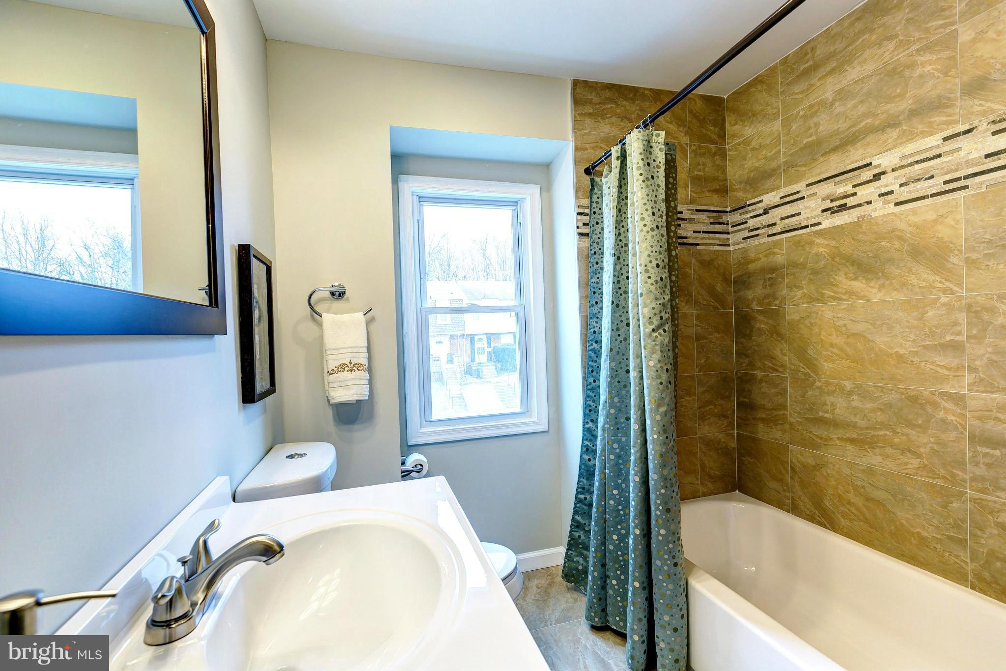5632 Arnhem Road Baltimore, MD 21206 - Photo 17 of 30 Intricate Tile Design