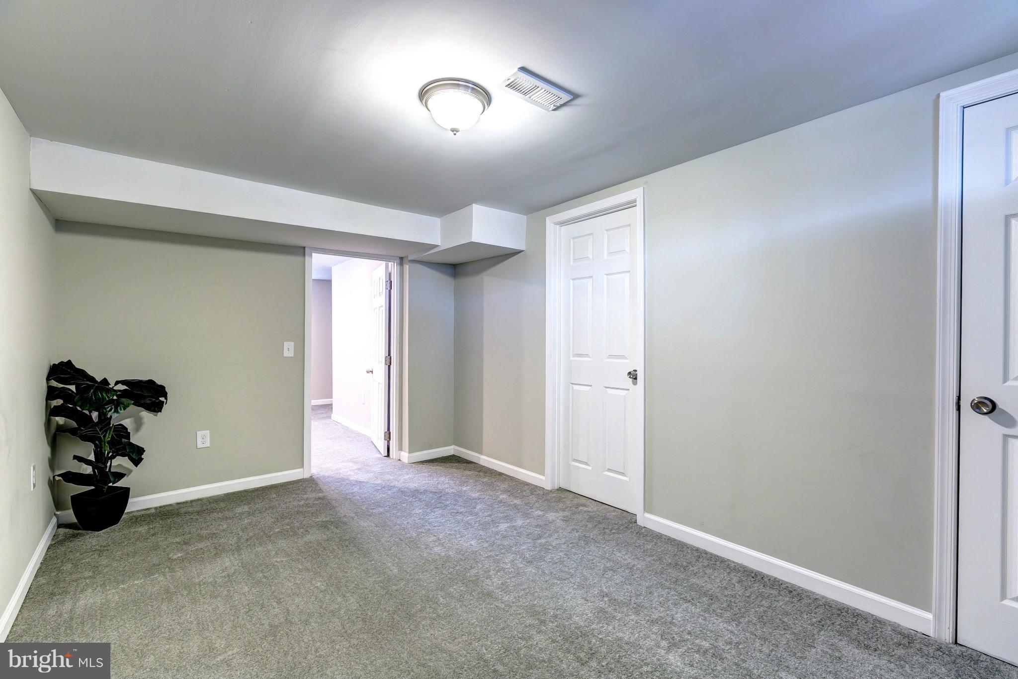 5632 Arnhem Road Baltimore, MD 21206 - Photo 22 of 30 Great Basement Space!