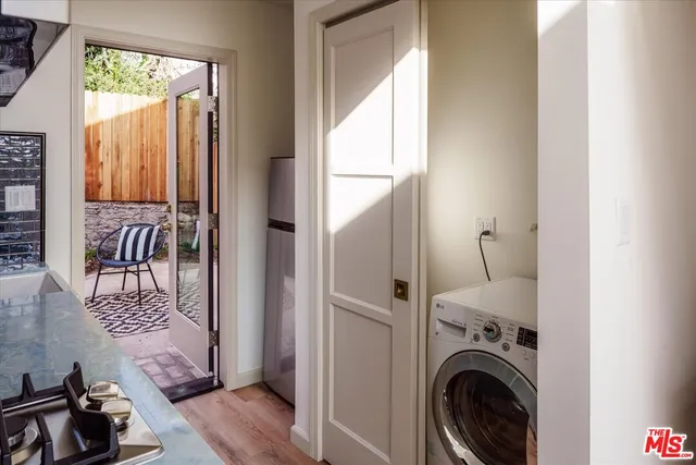 $1,895,000 | 6115 Glen Oak Street, Los Angeles, CA 90068