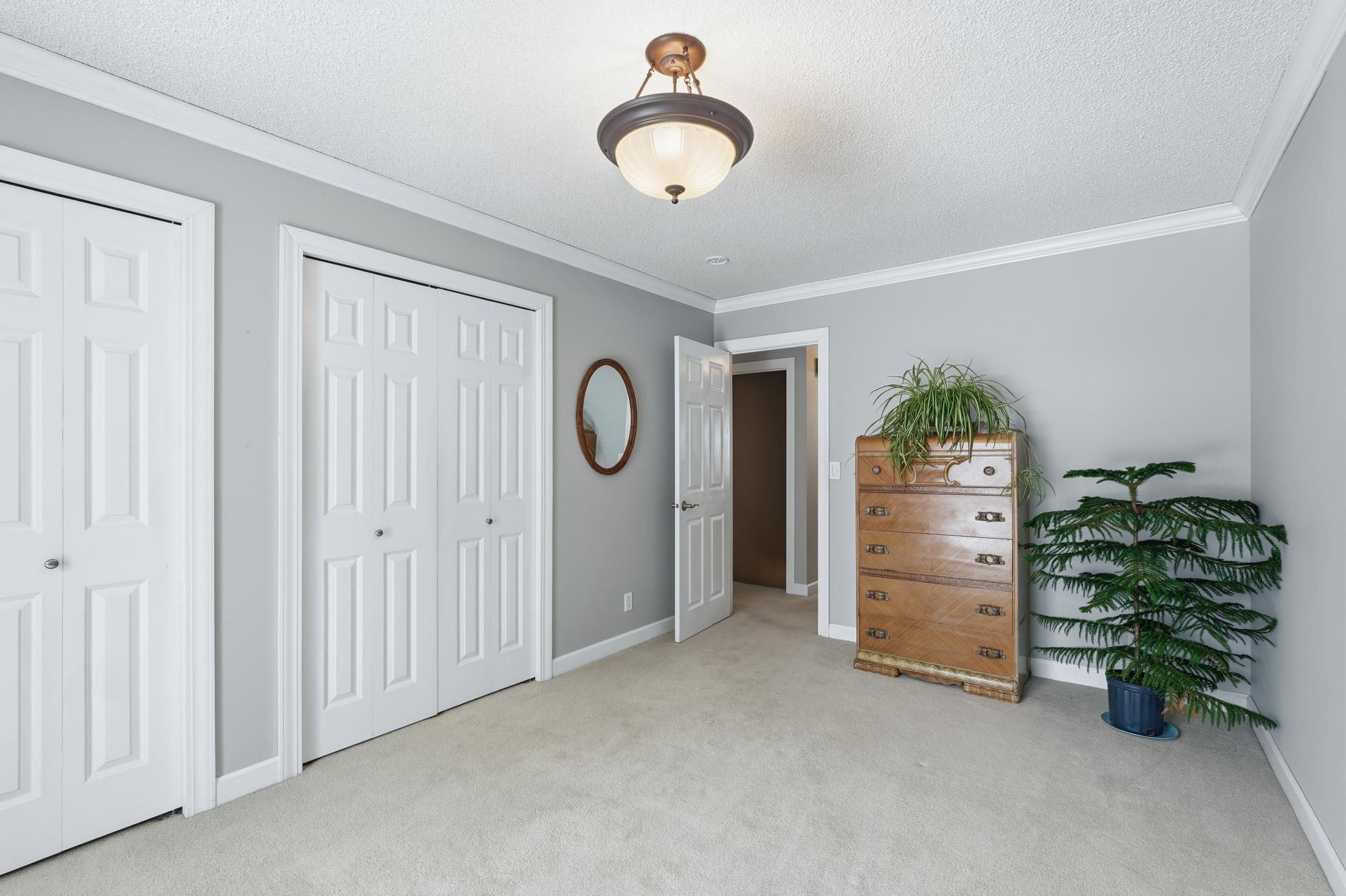 1396 Arden View Drive St. Paul, MN 55112 - Photo 16 of 30