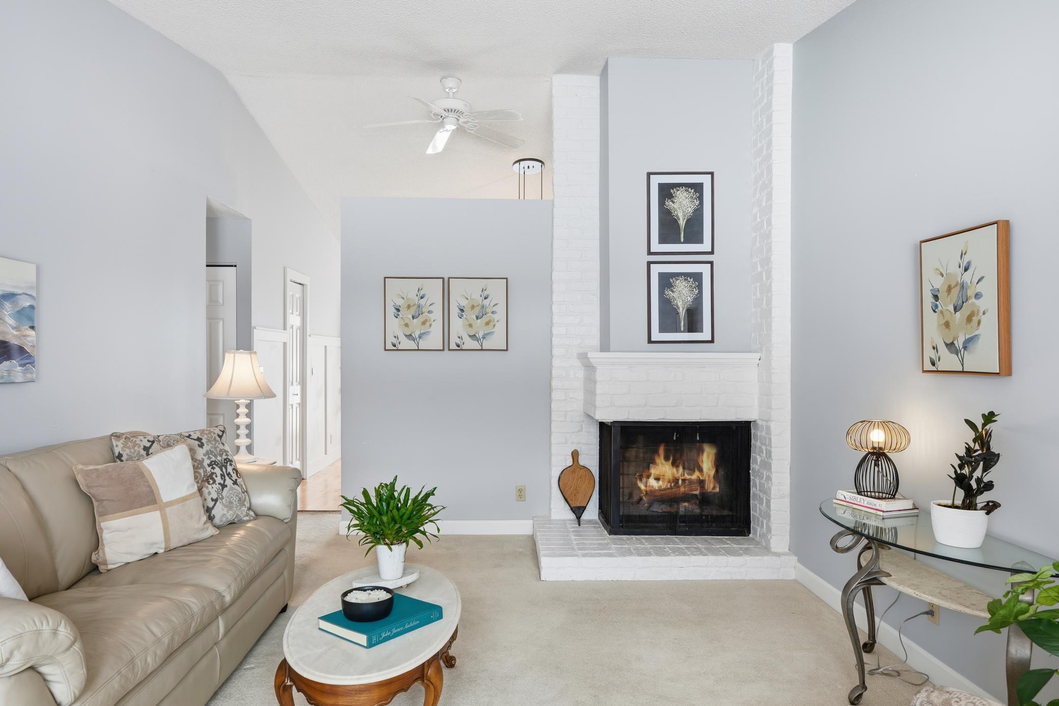 1396 Arden View Drive St. Paul, MN 55112 - Photo 8 of 30