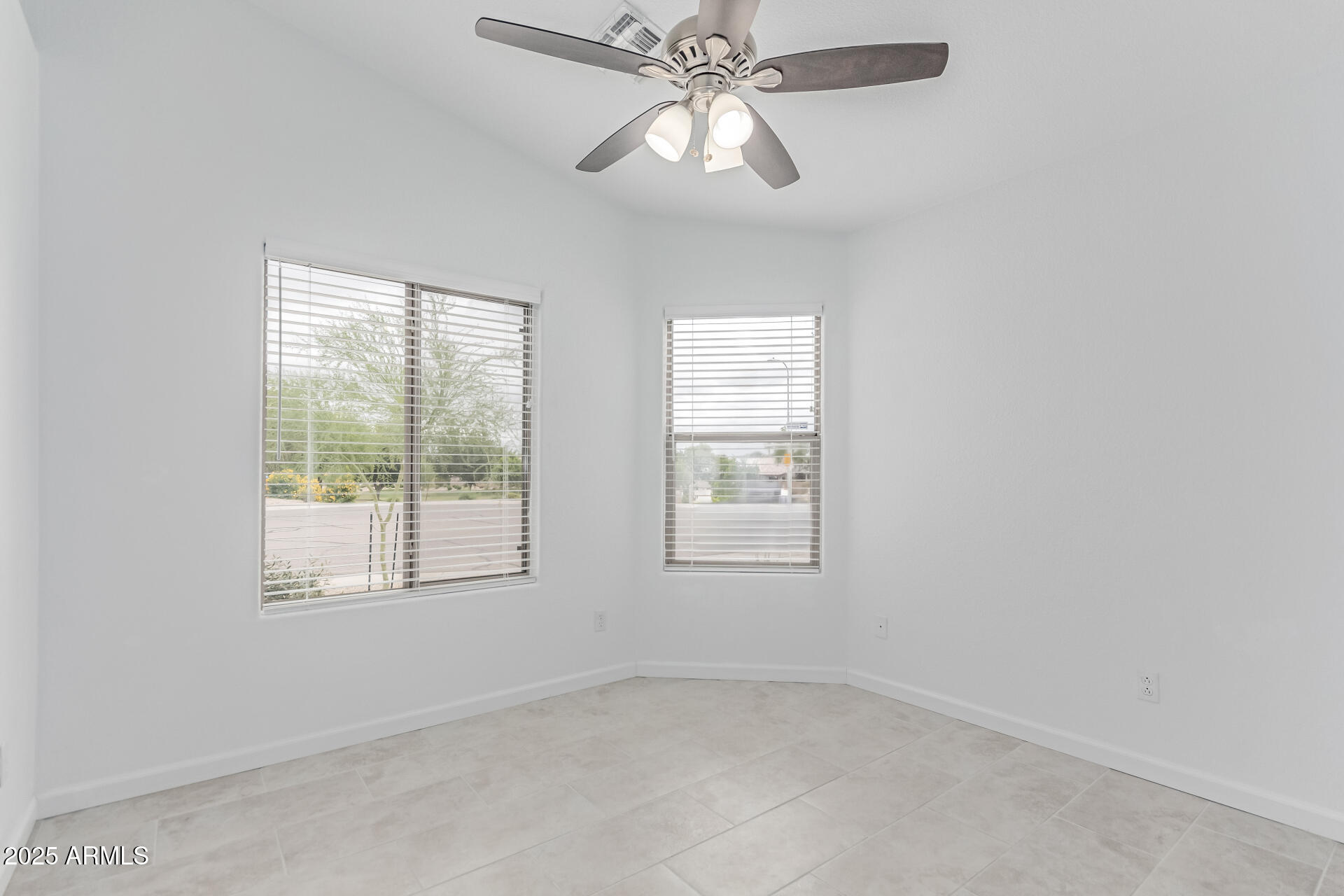 2629 East Beverly Road Phoenix, AZ 85042 - Photo 13 of 22 Beverly Road!