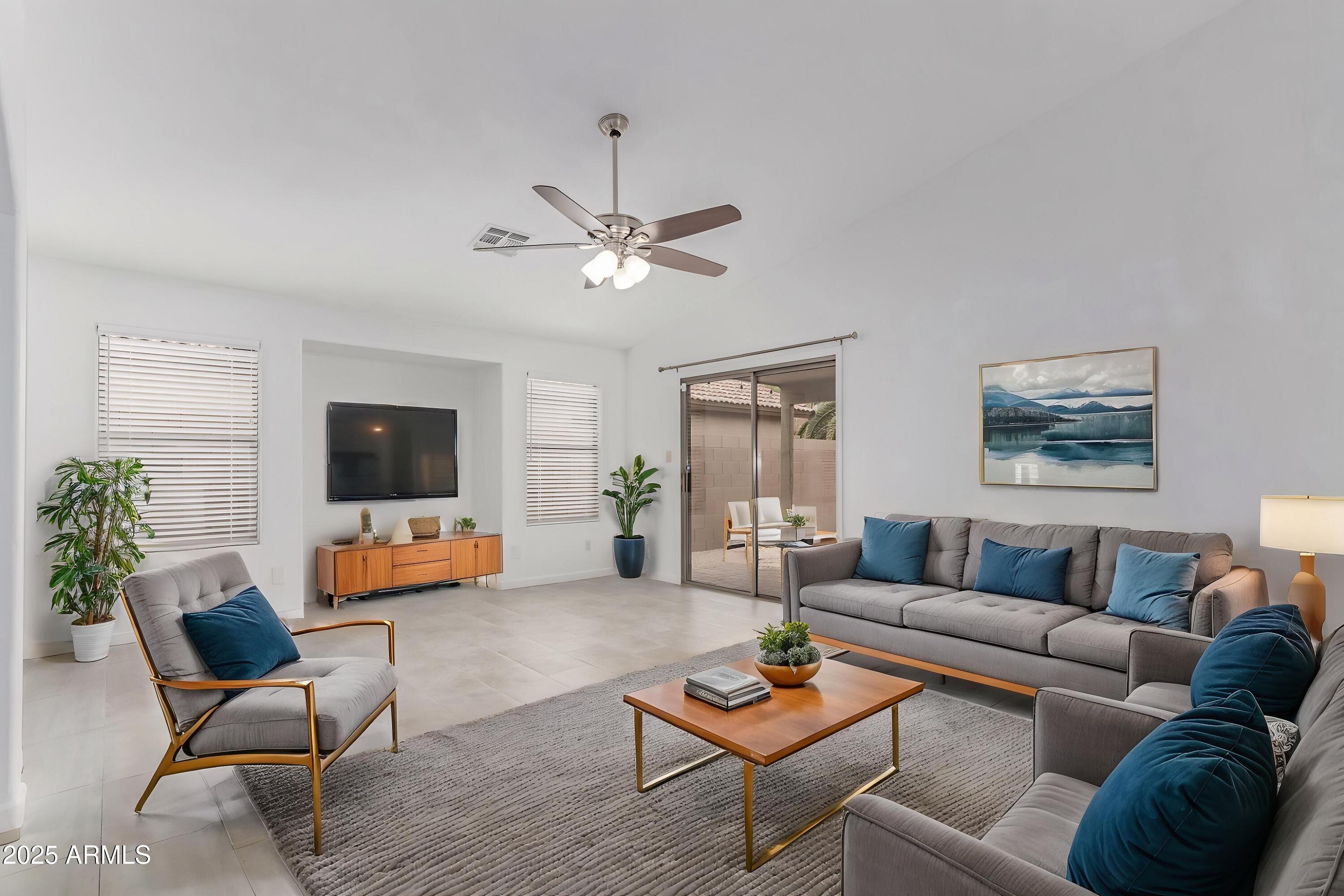 2629 East Beverly Road Phoenix, AZ 85042 - Photo 2 of 22 Beverly Road!