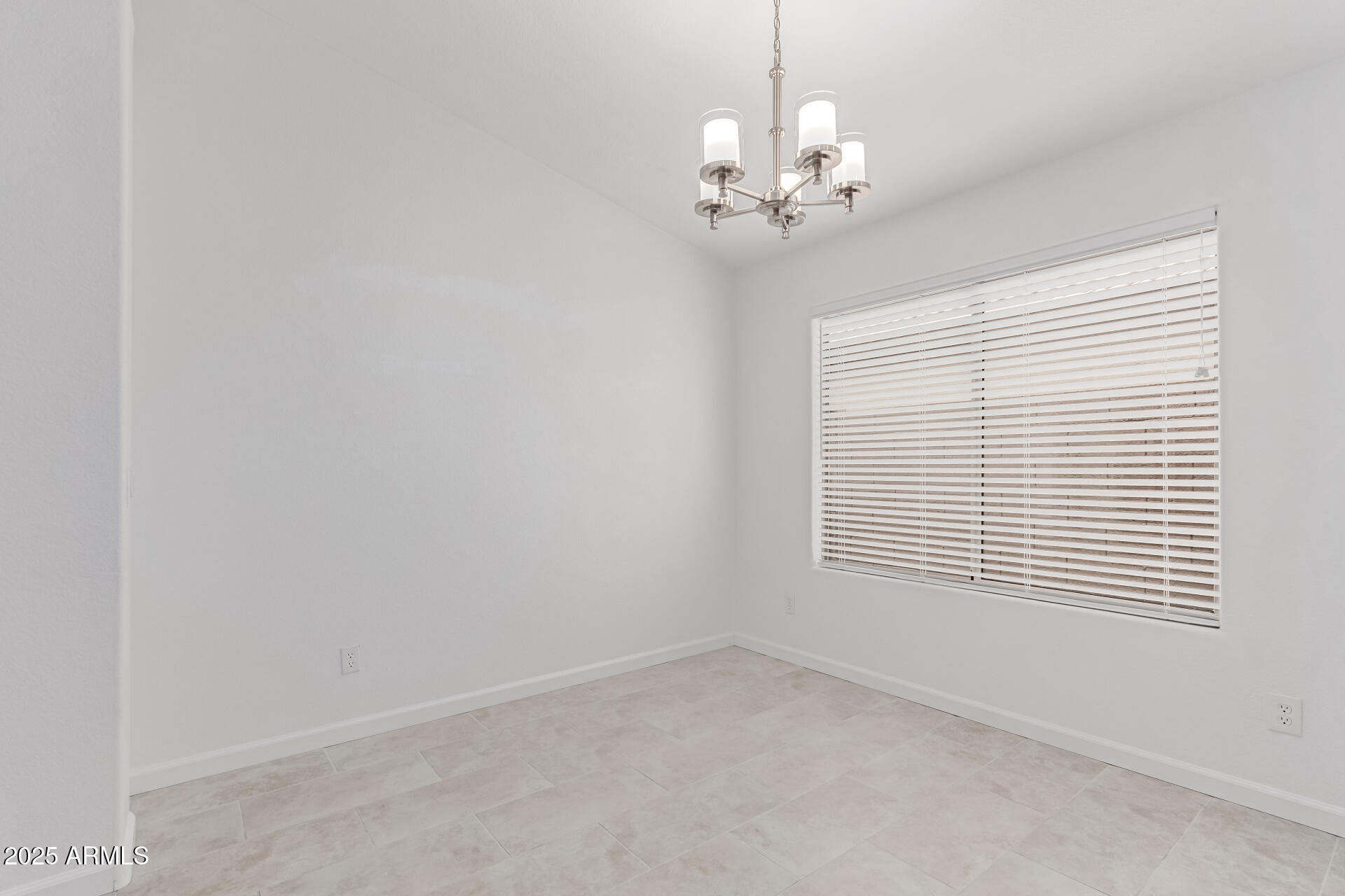2629 East Beverly Road Phoenix, AZ 85042 - Photo 5 of 22 Beverly Road!