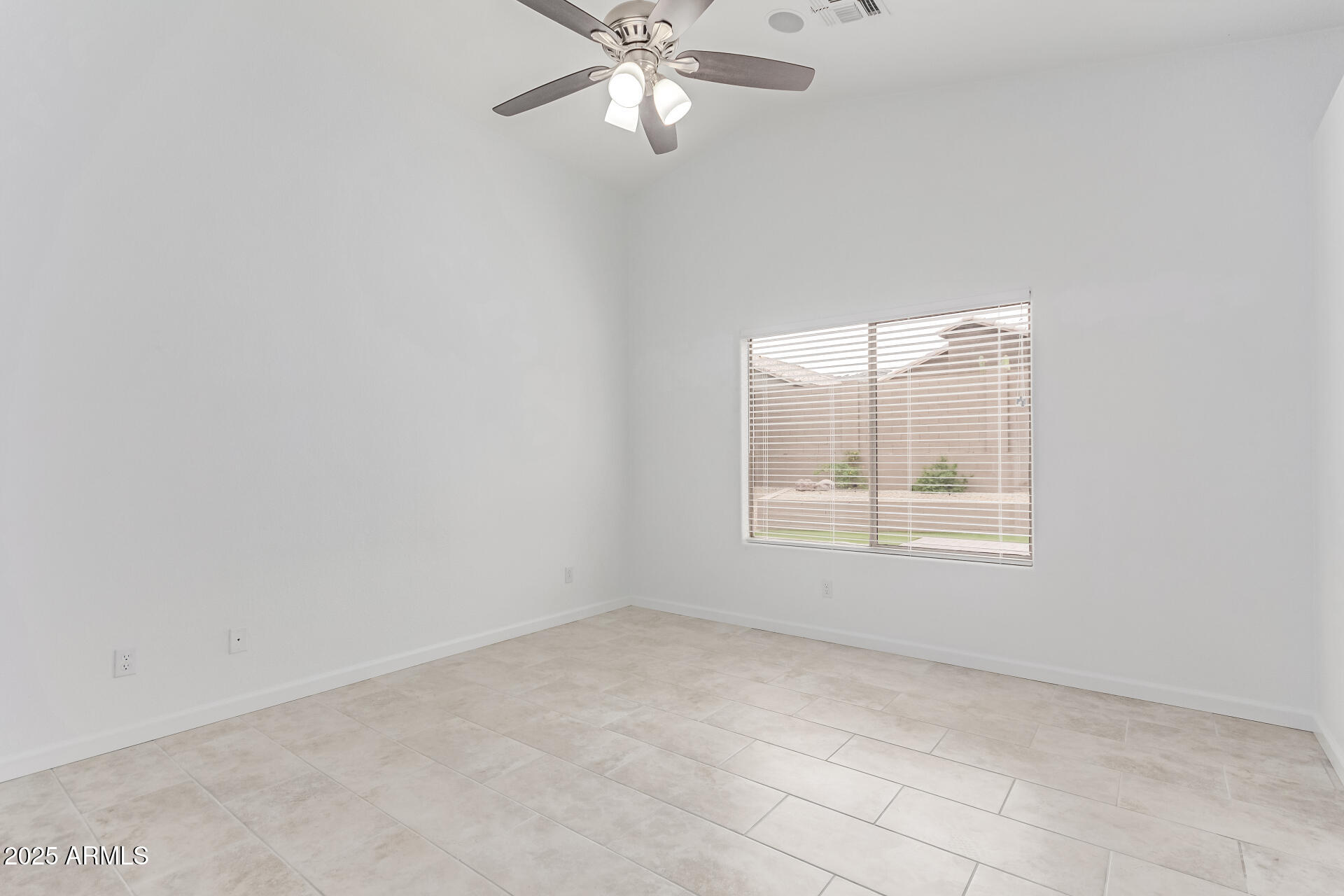 2629 East Beverly Road Phoenix, AZ 85042 - Photo 10 of 22 Beverly Road!