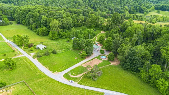 $210,000 | 17508 Dreamers Lane, Glade Spring, VA 24340