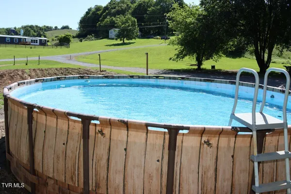 $210,000 | 17508 Dreamers Lane, Glade Spring, VA 24340