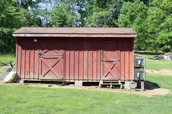 $210,000 | 17508 Dreamers Lane, Glade Spring, VA 24340