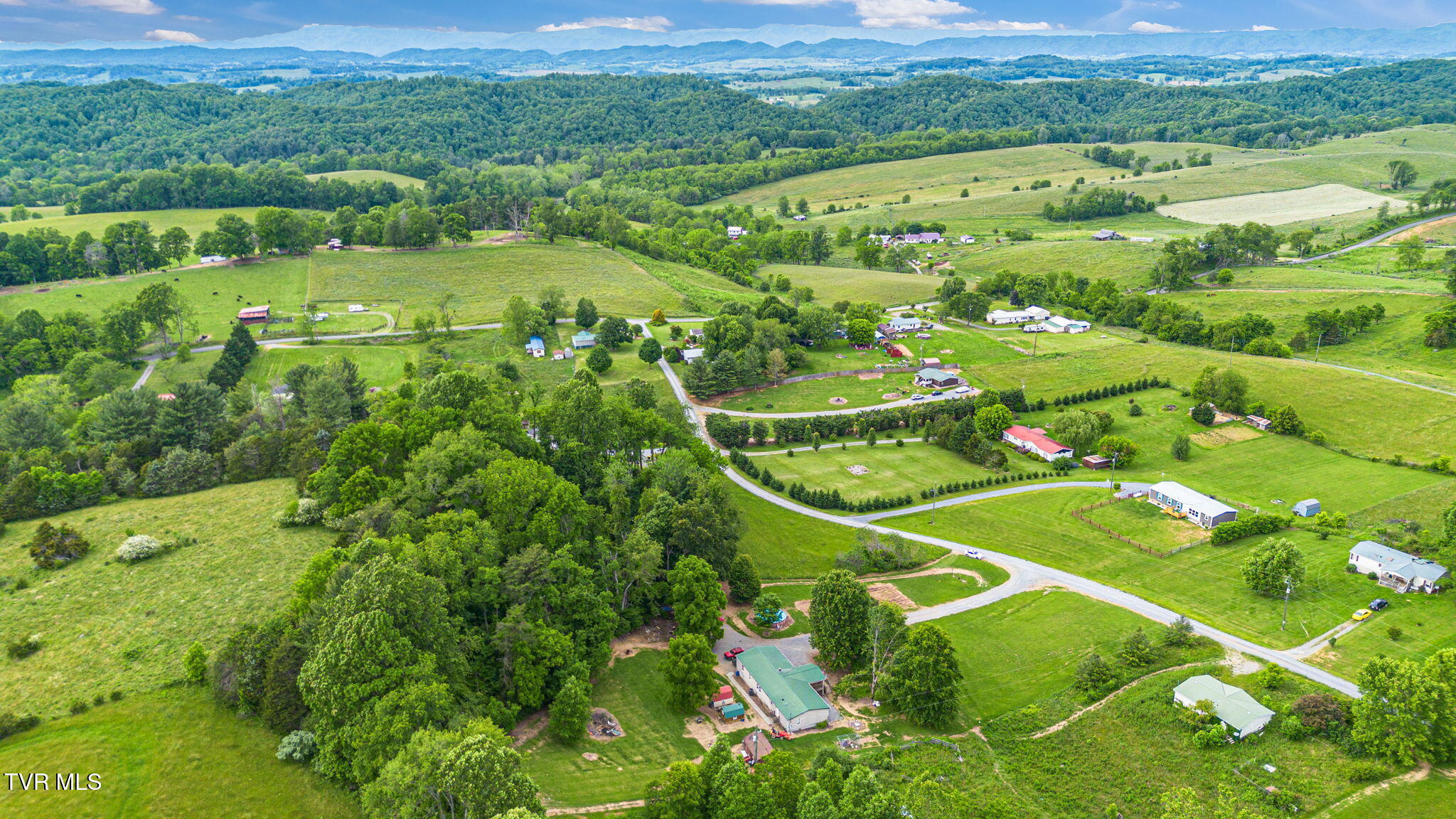 17508 Dreamers Lane Glade Spring, VA 24340 - Photo 34 of 38 33