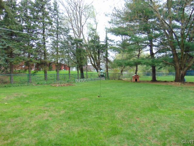 3055 Avon Road Bethlehem, PA 18017 - Photo 30 of 31 Gallery Image 30