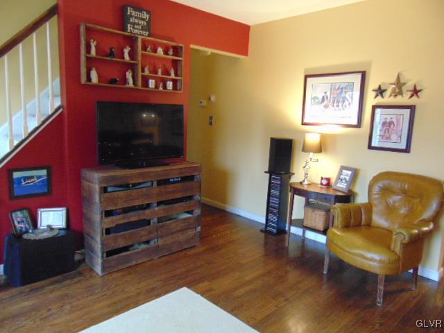 3055 Avon Road Bethlehem, PA 18017 - Photo 5 of 31 Gallery Image 5