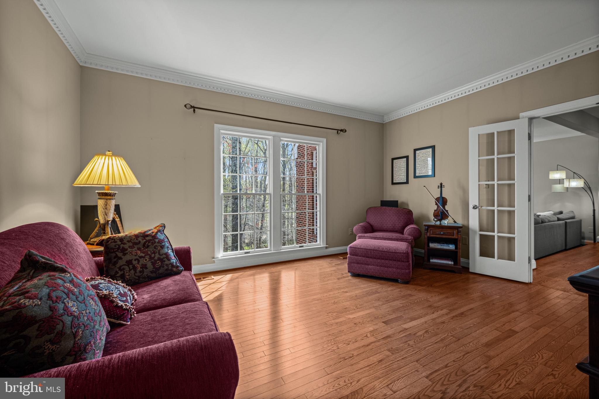 1206 Crystal Ridge Road Marriottsville, MD 21104 - Photo 20 of 72 a living room with furniture and a window