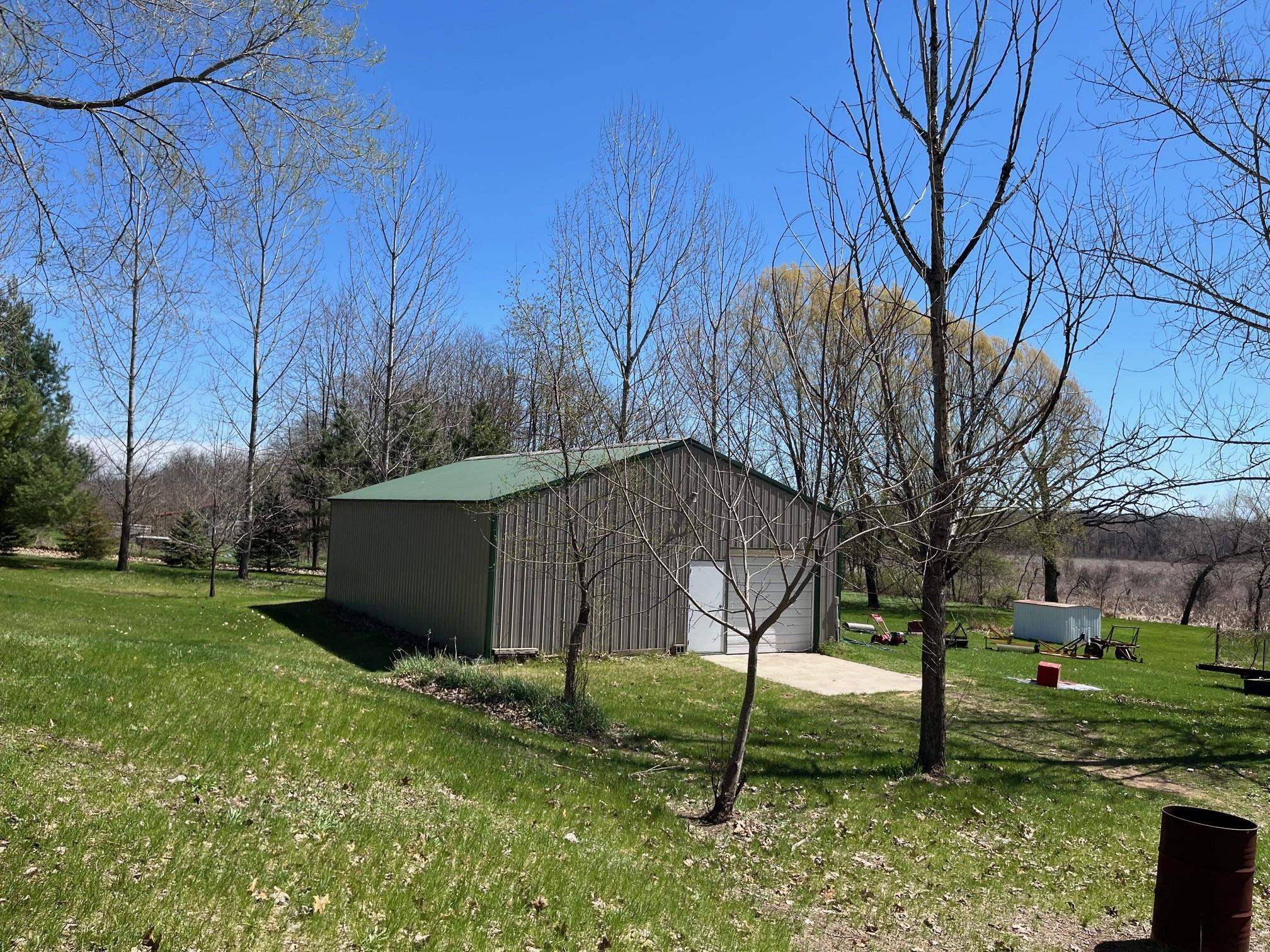 W3075 Grouse Road Pardeeville, WI 53954 - Photo 8 of 76