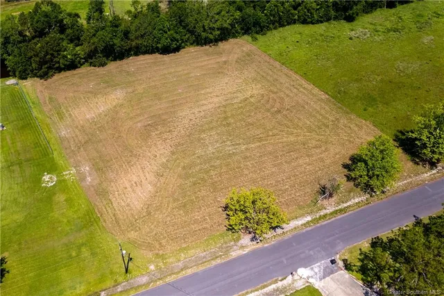 $62,000 | 0 Thoroughbred Drive, Vinton, LA 70668