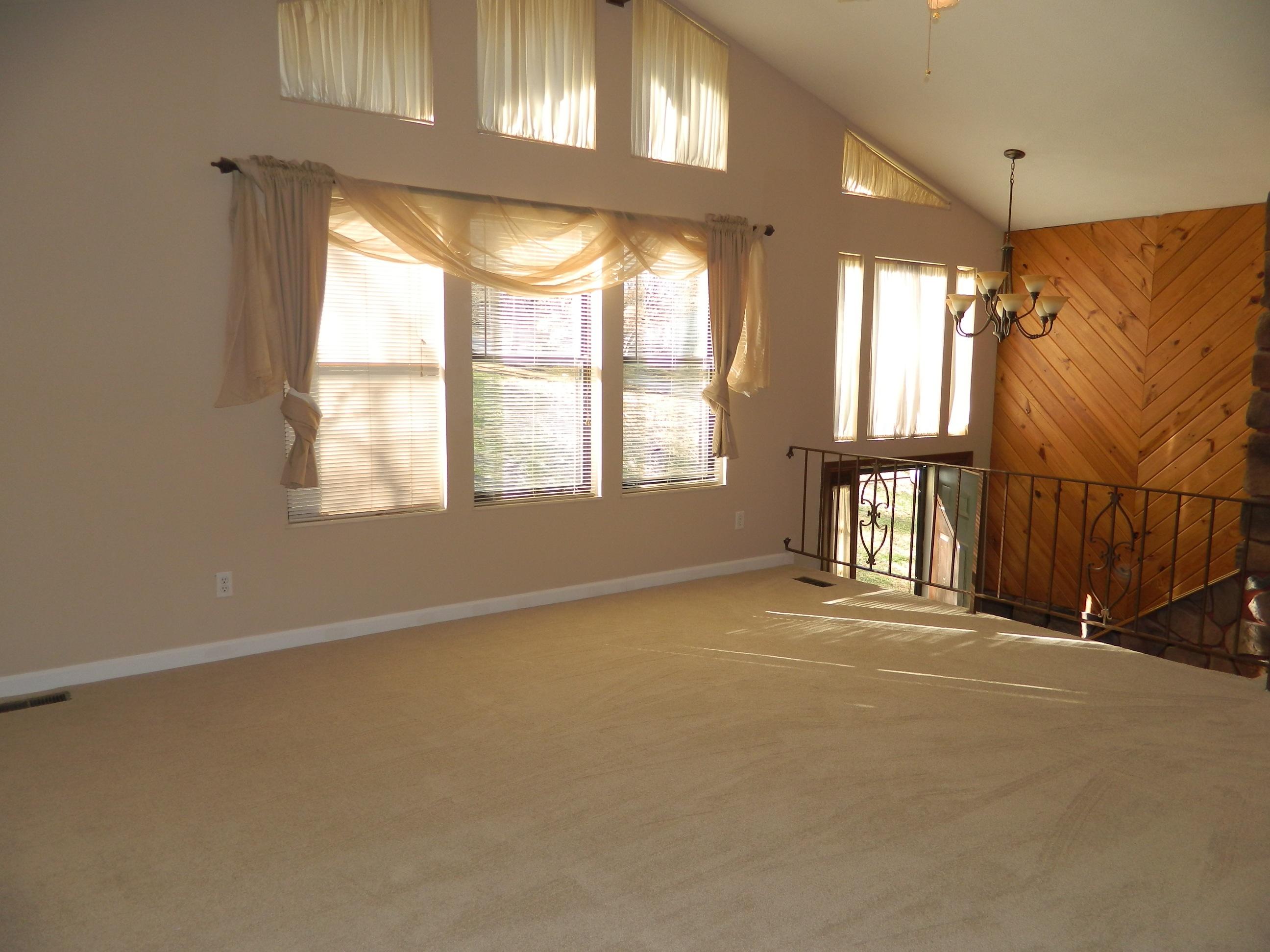 3350 Shagbark Road Powell, TN 37849 - Photo 4 of 11 image
