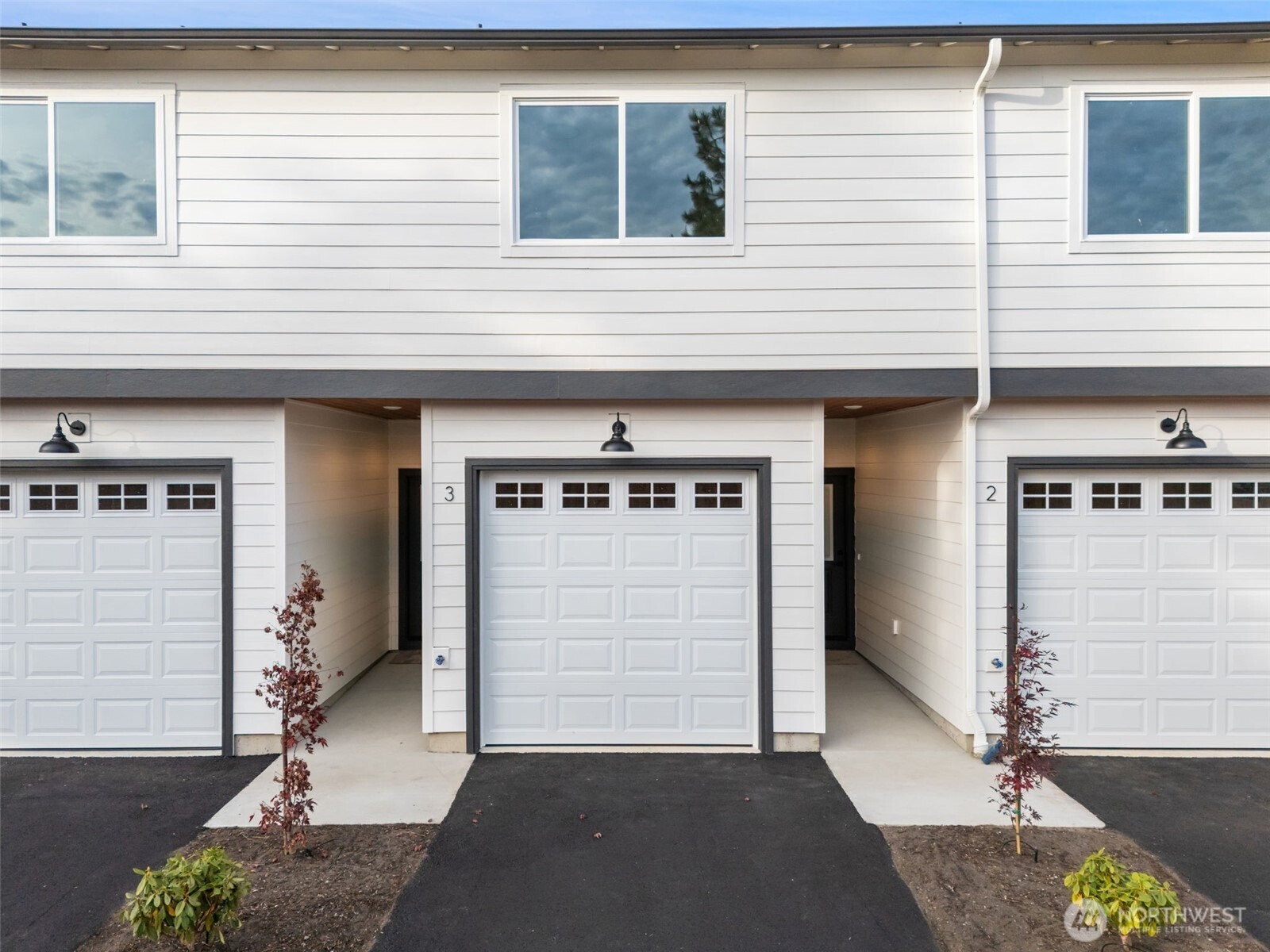 669 West Hendrickson Road, Unit 3 Sequim, WA 98382 - Photo 3 of 23