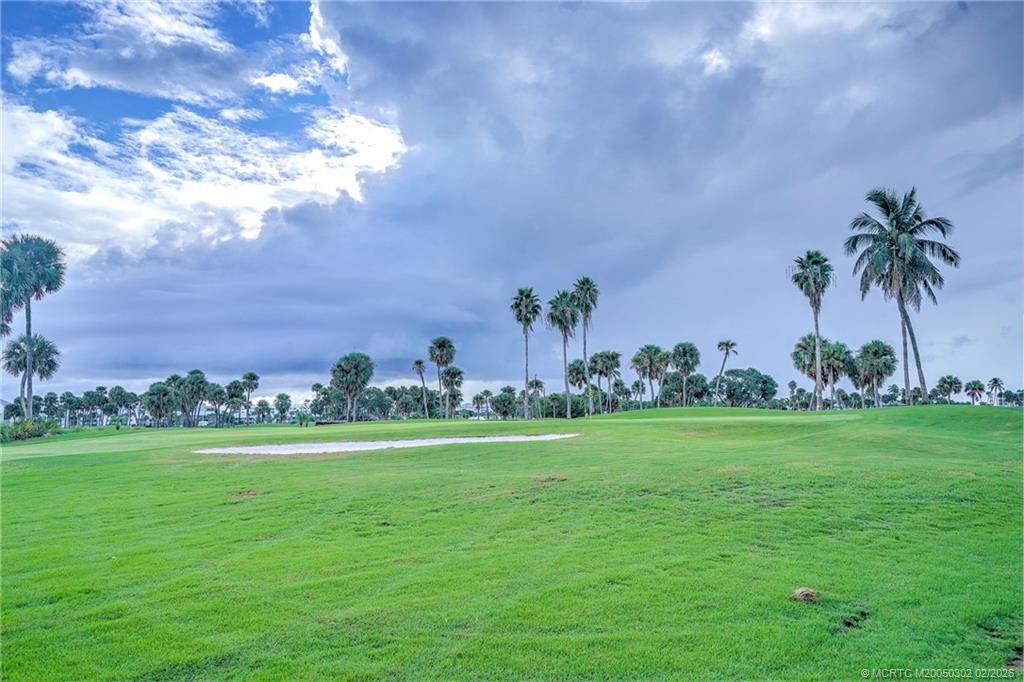 331 Golfview Circle Stuart, FL 34996 - Photo 17 of 48