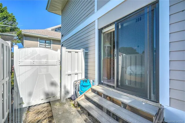 $4,750 | 331 Golfview Circle, Stuart, FL 34996