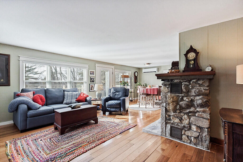 227 Warren Road Pittston, ME 04345 - Photo 15 of 56 17_BP5A9111_DxO_mls