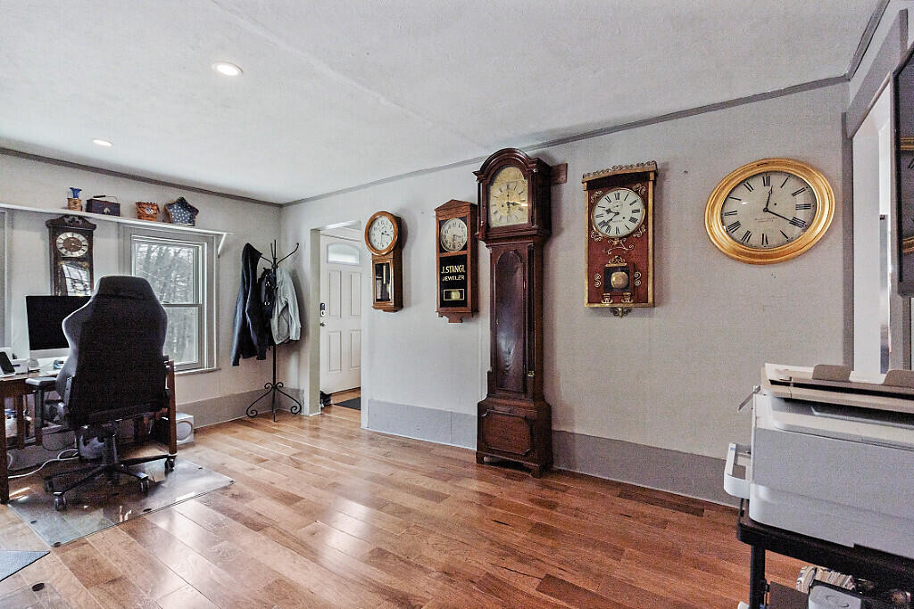 227 Warren Road Pittston, ME 04345 - Photo 22 of 56 38_BP5A9174_DxO_mls