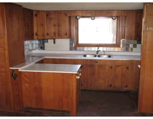 110 Mulpus Road Lunenburg, MA 01462 - Photo 3 of 6