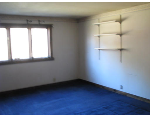 110 Mulpus Road Lunenburg, MA 01462 - Photo 6 of 6