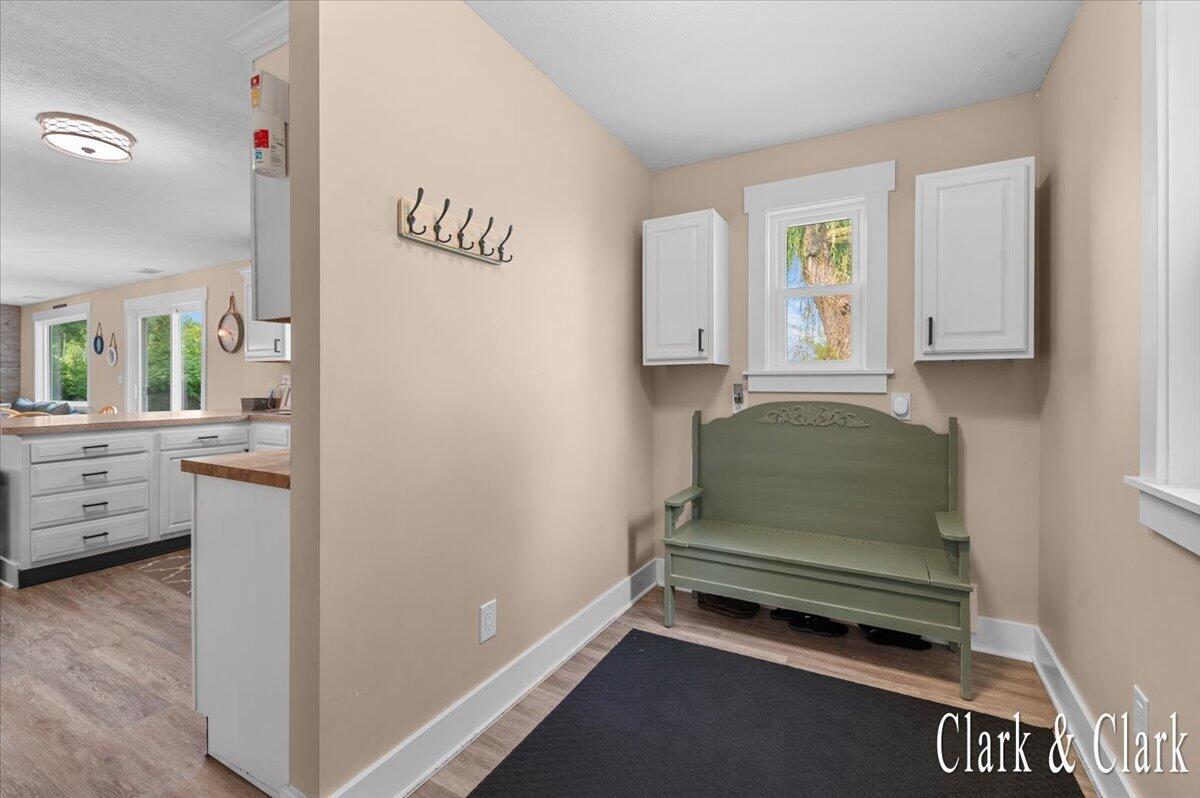 13300 West Stanton Road Trufant, MI 49347 - Photo 19 of 35 42-INTERIOR 02A