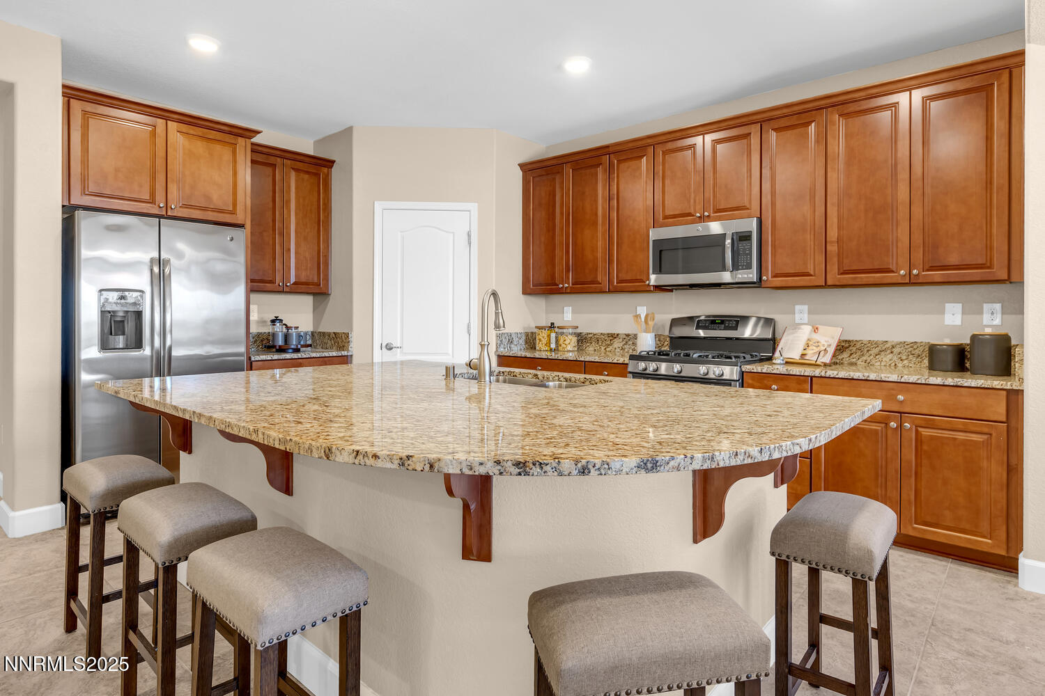 1670 Heavenly View Trail Reno-large-006-
