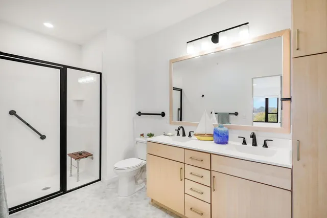 $632,963 | 1948 Wayzata Boulevard, Unit 308, Long Lake, MN 55356