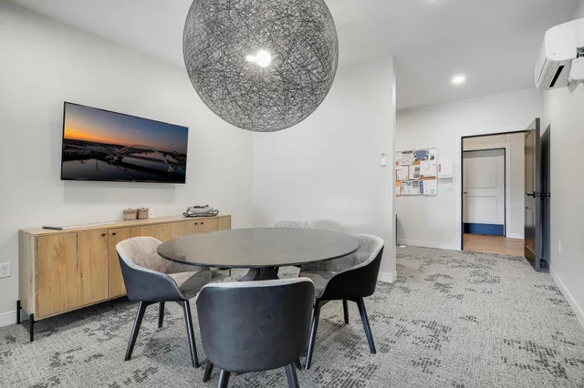 $632,963 | 1948 Wayzata Boulevard, Unit 308, Long Lake, MN 55356