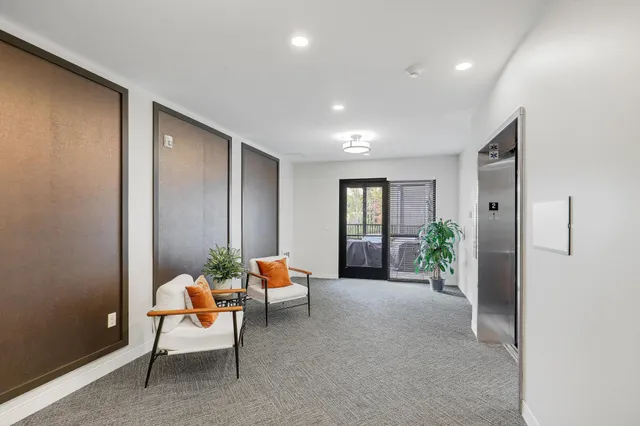 $632,963 | 1948 Wayzata Boulevard, Unit 308, Long Lake, MN 55356